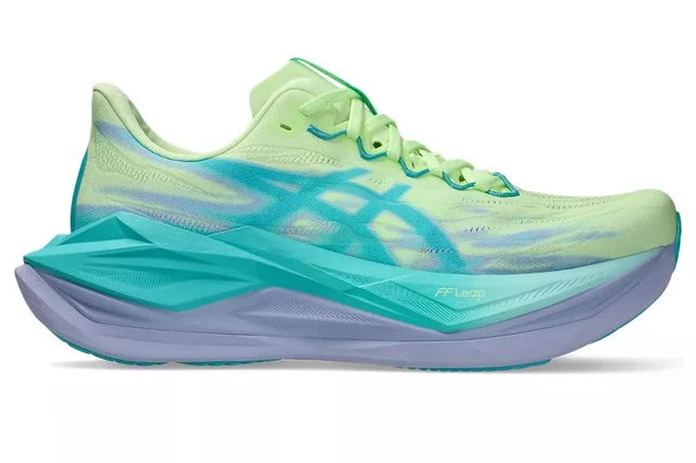 Asics Unisex Løpesko Superblast 3 42,5 Responsiv løpesko - IY/EA 