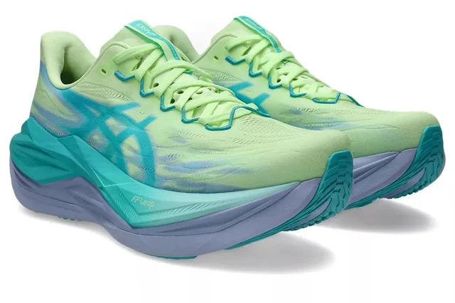 Asics Unisex Løpesko Superblast 3 42,5 Responsiv løpesko - IY/EA 