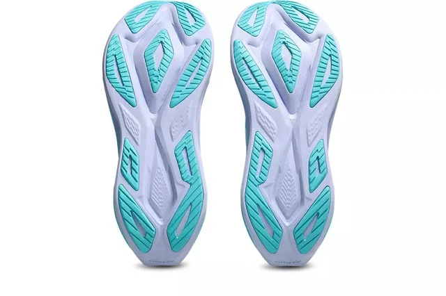 Asics Unisex Løpesko Superblast 3 42,5 Responsiv løpesko - IY/EA 