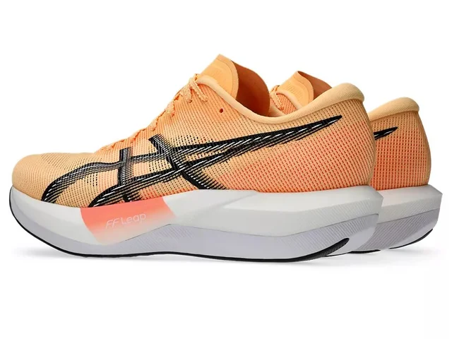 Asics Unisex Løpesko Magic Speed 5 42,5 Raskere steg, mer respons - OG/B 