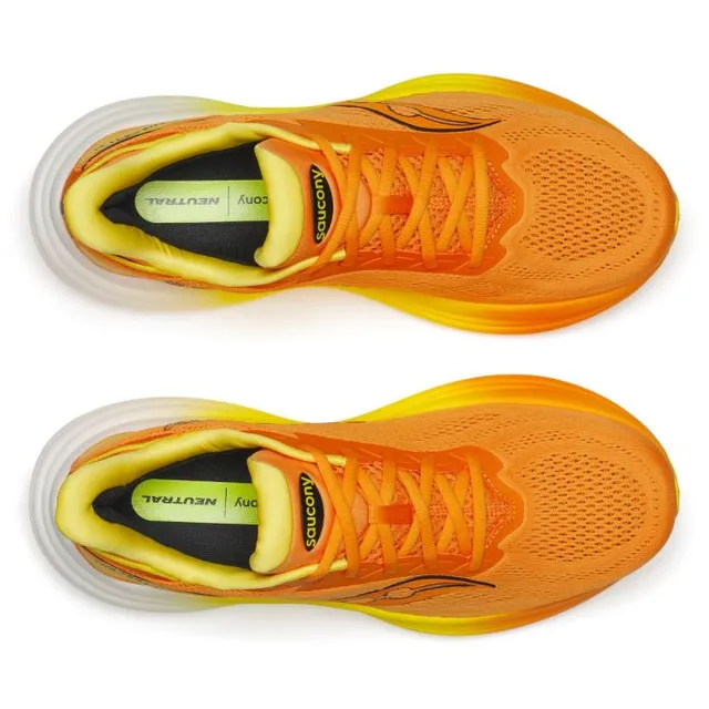 Saucony Løpesko M Triumph 24 43 Myk mengdesko for lange turer - Fuego 