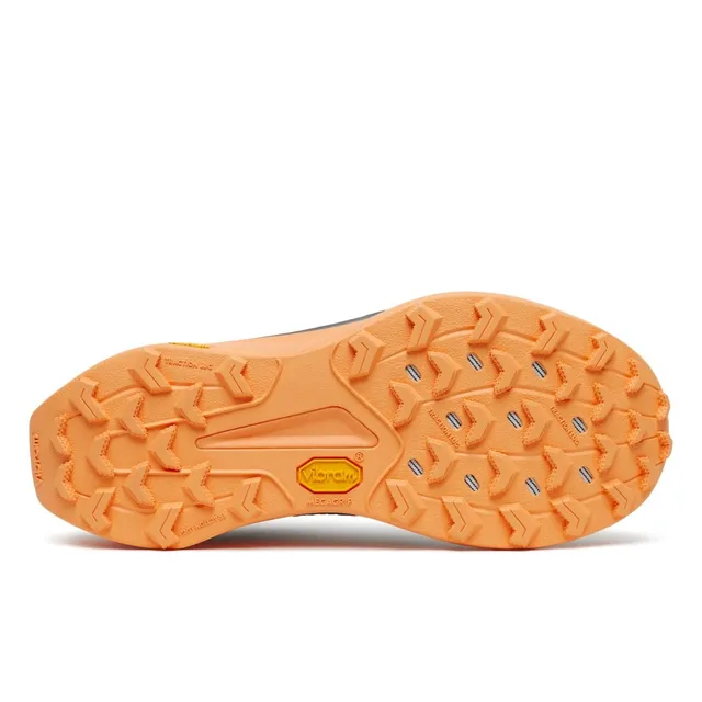 Saucony Løpesko W Peregrine 16  37 Lett terrengsko med sikkert grep - n/per 