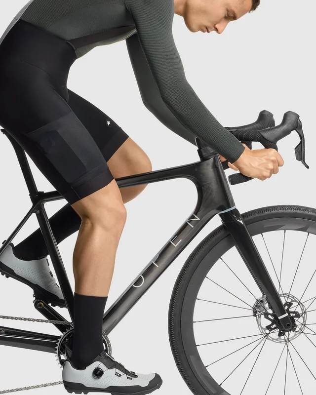Assos Herre Tactica Bib Shorts XL Slitesterk bibshorts - Black series 