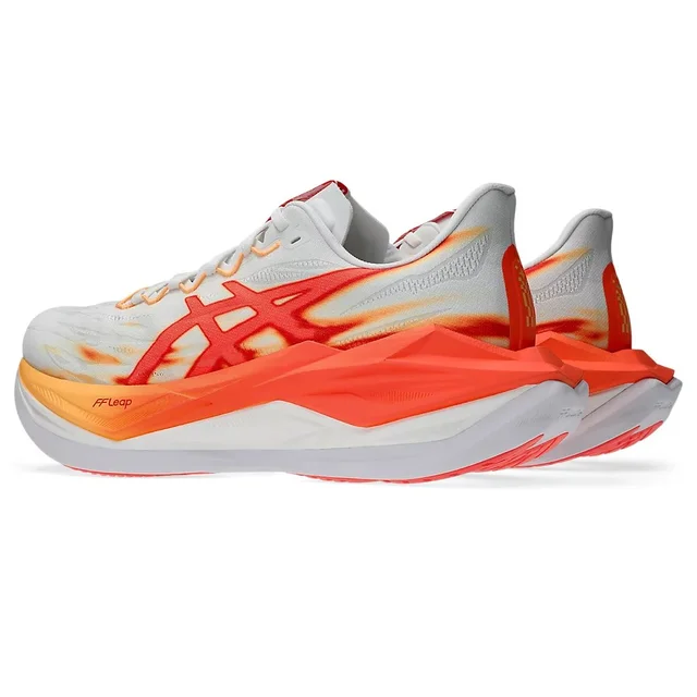 Asics Unisex Løpesko Superblast 3 42,5 Responsiv løpesko - W/OG 