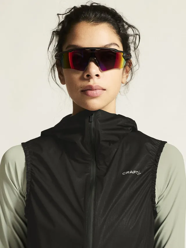 Craft W Vest Pro Hydro Lightweight S Ultralett vanntett løpevest - black 