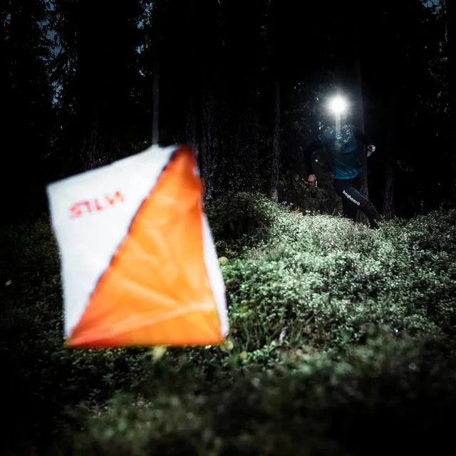 Silva Hodelykt Free Action 3400 Kraftig hodelykt med 3400 lumen 