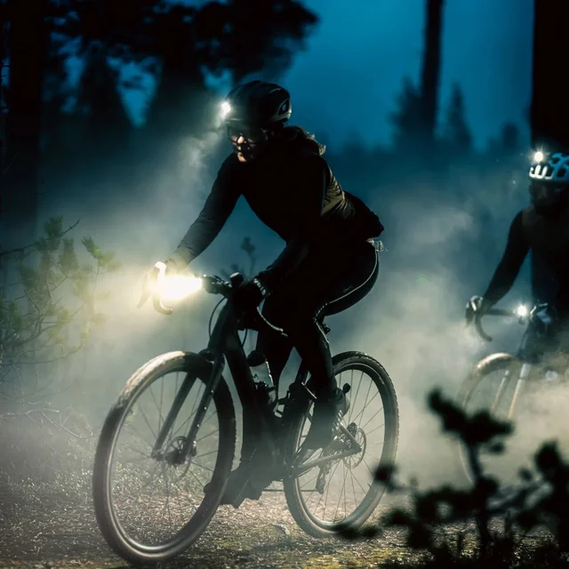 Silva Hodelykt Free Speed 2500 Premium-hodelykt med 2500 lumen 