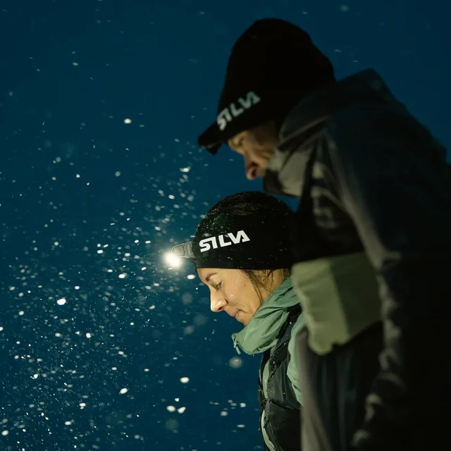 Silva Hodelykt Free Pulse 1500 S Lett hodelykt med 1500 lumen 