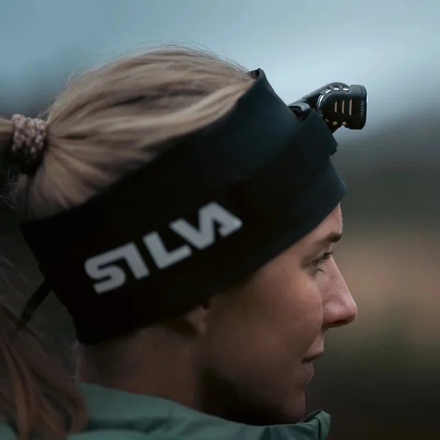 Silva Hodelykt Free Runner 1100 Hodelykt for raske løpeøkter i mørket 