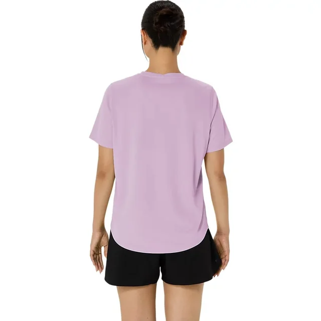 Asics Dame Trøye SS Core M Lett og funksjonell treningstrøye -LILAC 
