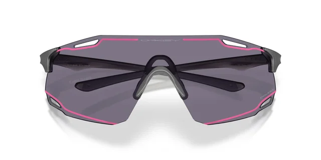 Oakley Cybr Dyno Prizm Grey Maksimalt syn, minimal distraksjon 