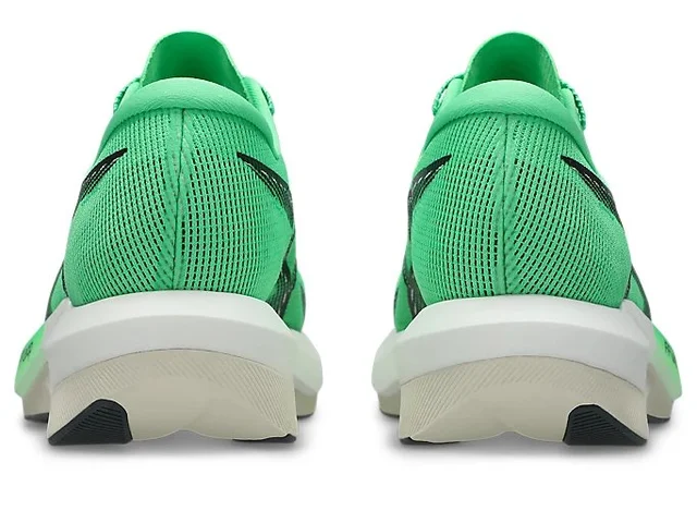 Asics Unisex Løpesko Magic Speed 5 44 Raskere steg, mer respons - VG/CG 