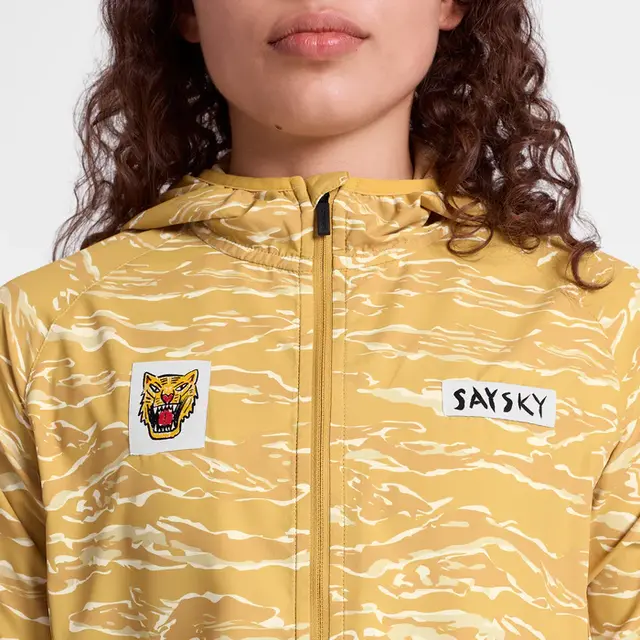 SAYSKY Dame Jakke Tiger Pace M Vindbeskyttende løpejakke - Yellow Camo 