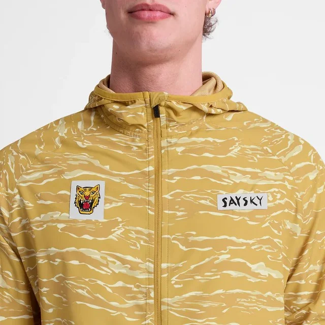 SAYSKY Herre Jakke Tiger Pace M Vindjakke til løping- Yellow Camo 