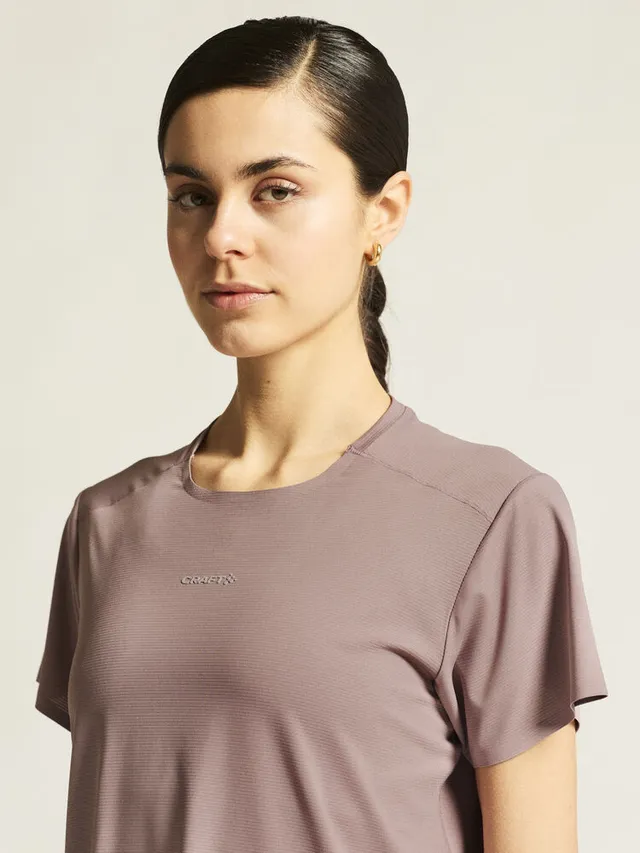 Craft W Trøye SS Hypervent  S Ventilerende løpe t-skjorte- Potpurri 