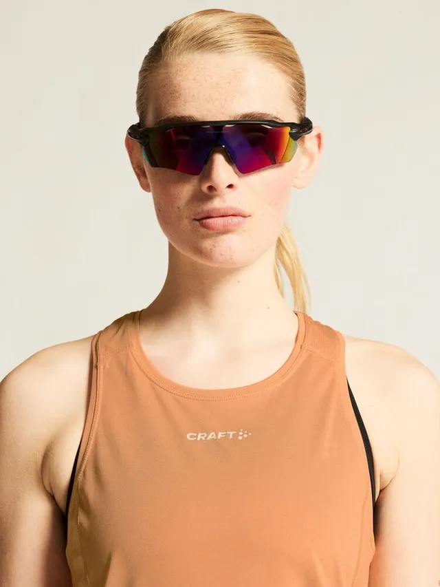 Craft W Singlet Adv Essence 2  S Treningssinglet med mesh - Apricot 