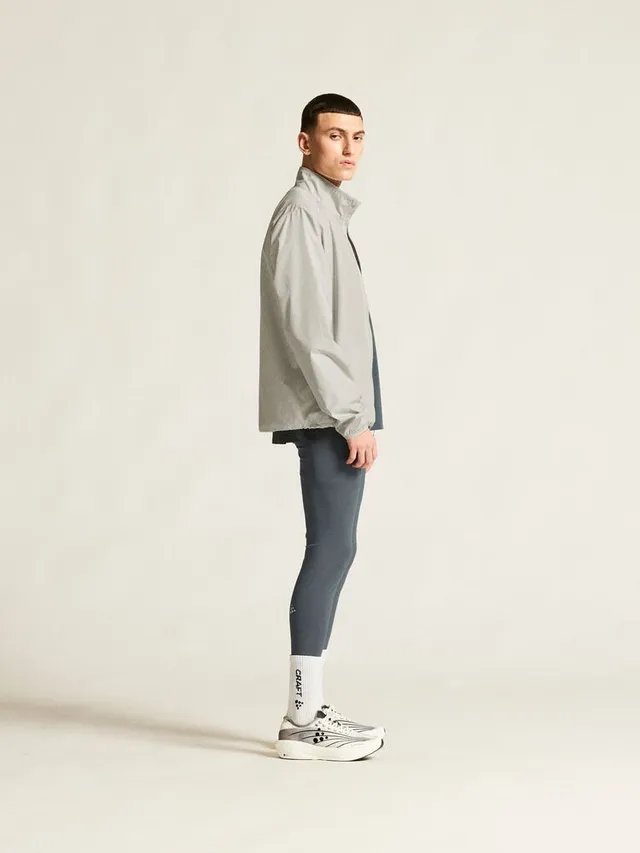 Craft M Jakke Essence Wind 2 L lett og allsidig treningsjakke - Cloud 