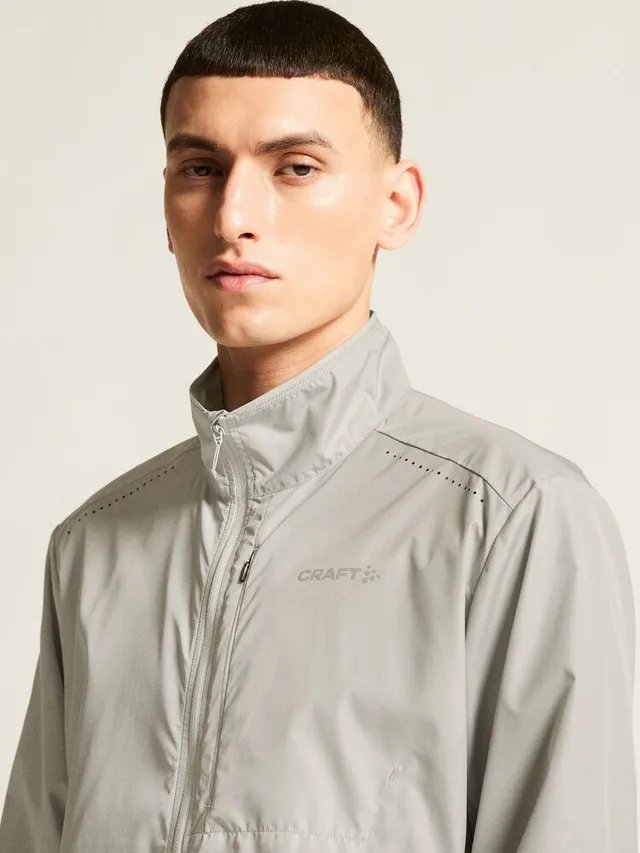 Craft M Jakke Essence Wind 2 L lett og allsidig treningsjakke - Cloud 