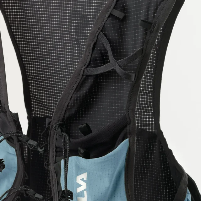 Silva Fly Vest M Blue Ultralett løpevest - blue 