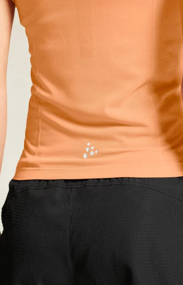 Craft W Trøye SS Cool Intensity  S T-skjorte med kjøleeffekt - Apricot 