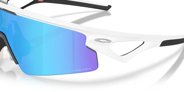 Oakley Sphaera Strike Prizm Sapphire Sportsbriller med attitude 