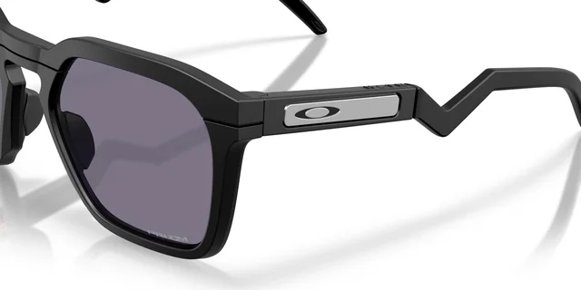 Oakley HSTN SQ Prizm Grey Solbriller med premium detaljer 