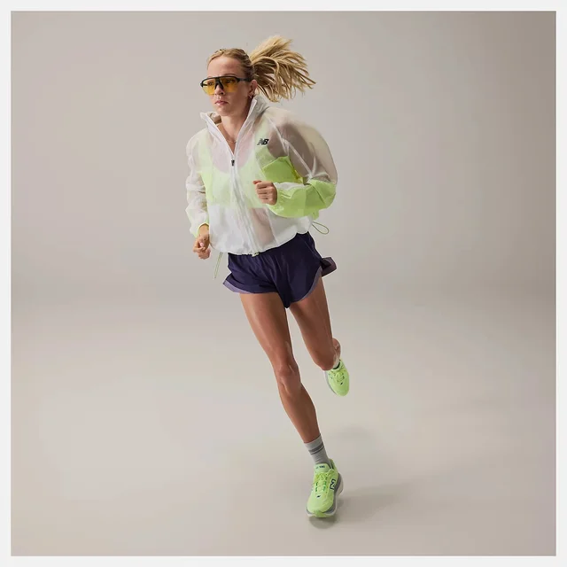 New Balance W Jakke RC S Lett jakke med vannbeskyttelse-AFTERGLOW 