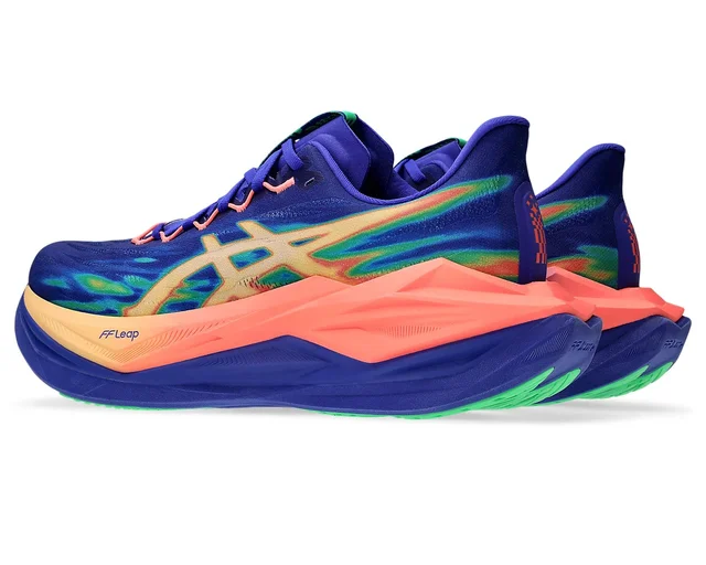 Asics Unisex Løpesko Superblast 3 44,5 Responsiv løpesko - CB/LO 