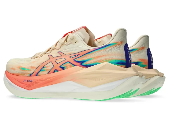 Asics Unisex Løpesko Superblast 3 44,5 Responsiv løpesko - S/SC 