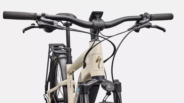 Specialized Turbo Tero 4.0 EQ L Allsidig elsykkel med kraft - WHTMTN/GUN 