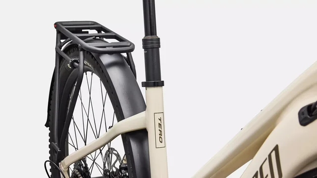 Specialized Turbo Tero 4.0 ST EQ M Allsidig elsykkel med kraft - WHTMTN/GU 