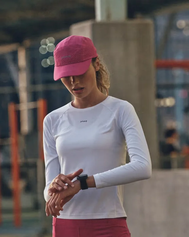 Johaug Dame Trøye LS Energy XS Langermet treningstrøye - white 