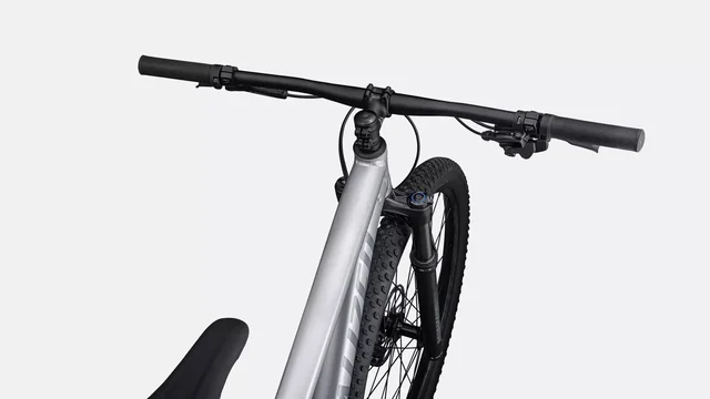 Specialized Rockhopper Expert S Lett, allsidig og solid aluminiumssykkel 