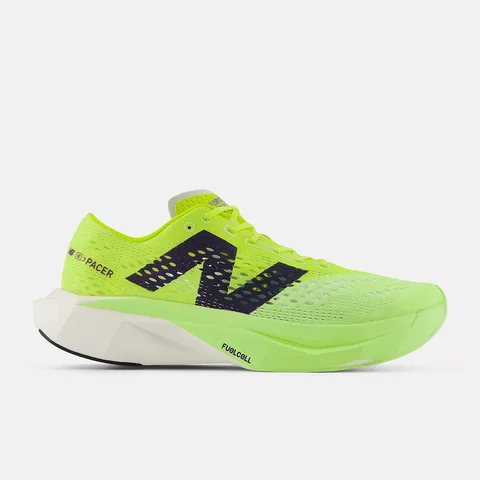 New Balance SuperComp Pacer v2 Skoen som er bygget for gateløp - Ag