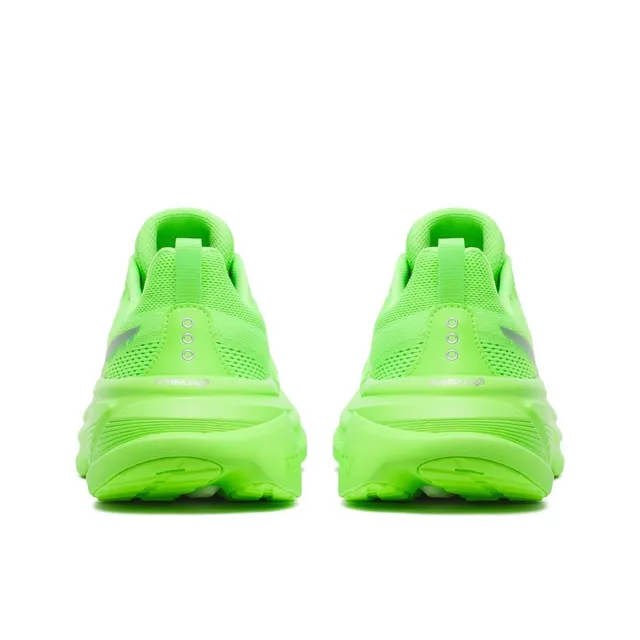 Saucony Løpesko M Hurricane 25 42,5 Løpesko med maks stabilitet - slime/silv 