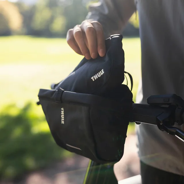 Thule Chasm Styreveske 2L Black styreveske for sykkel 