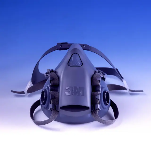 HALVMASKE 7502 STR M 3M 