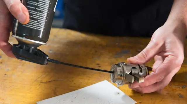 UNIVERSALSPRAY GT7 RELEKTA 600ML AEROSOL 